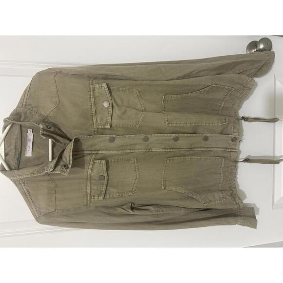 Billy T Jackets & Blazers - Billy T Women's Utility‎ Jacket in tan, Size Large